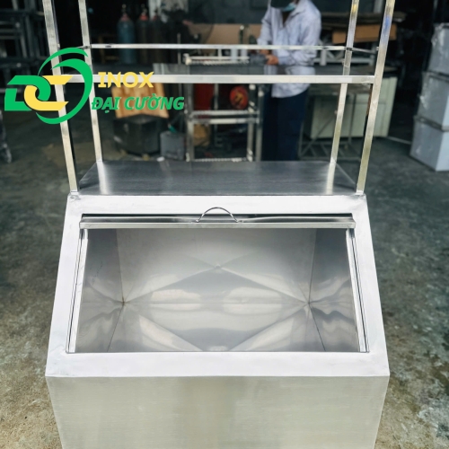 🔥 THÙNG ĐÁ NGHIÊNG INOX ĐẠI CƯỜNG – GỌN GÀNG, TIỆN DỤNG, CHUYÊN NGHIỆP 🔥