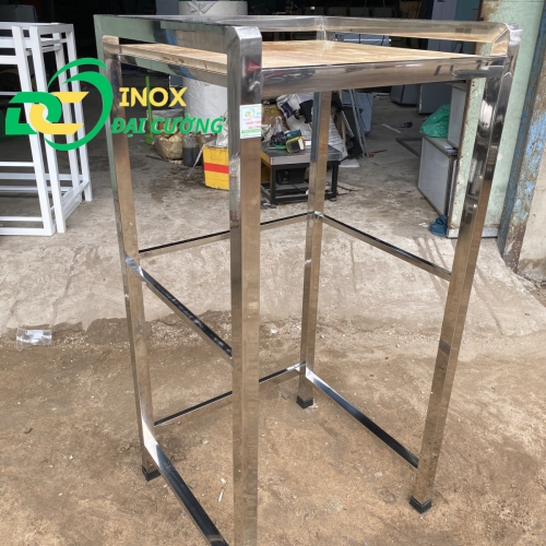KỆ GIÁ MÁY SẤY - MÁY GIẶT CỬA TRÊN CHỐNG RUNG / INOX ĐẠI CƯỜNG KE008