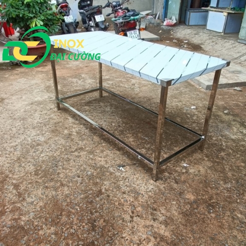 BÀN INOX 2 TẦNG 1M/ BÀN THAO TÁC