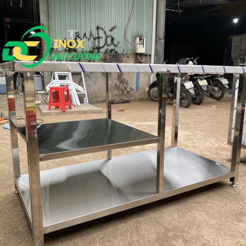 BÀN INOX 2 TẦNG 1M5/ BÀN THAO TÁC