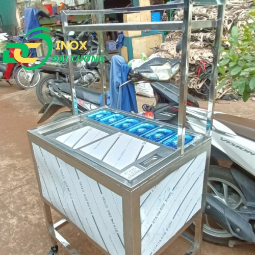 Thùng Đá Có Chân kèm 6 khay topping 74x55x40/ CHÂN 80 